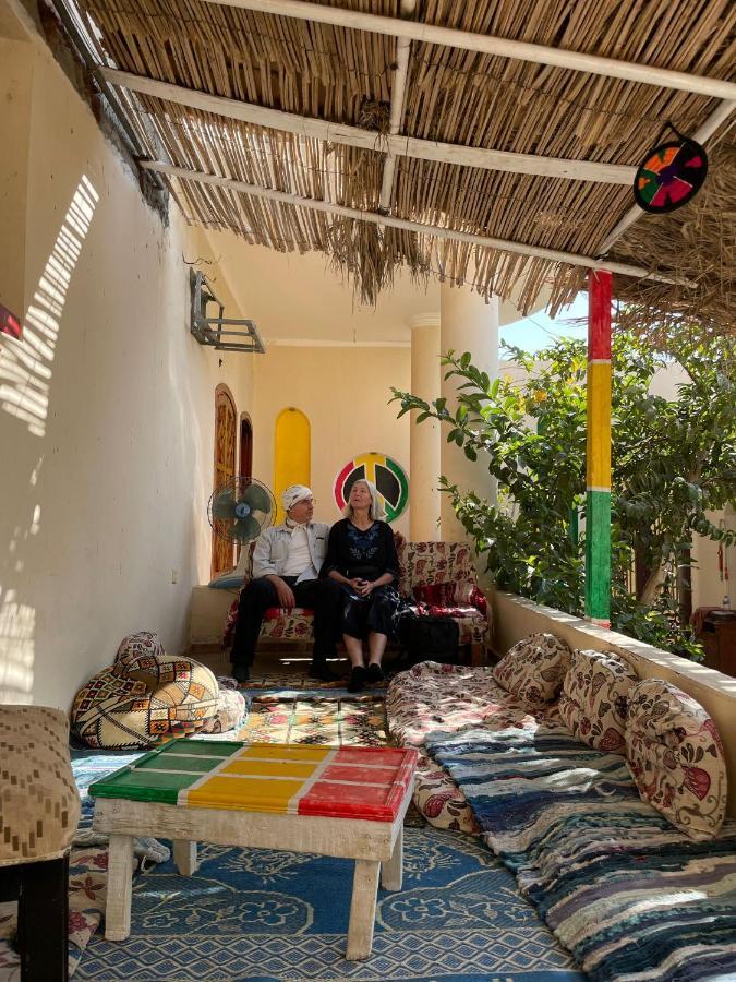 Bob Marley Bed & Breakfast & Restaurant Luxor Esterno foto